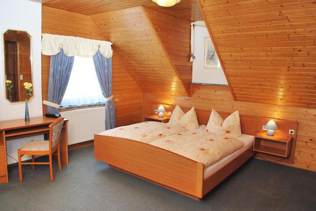 Hotel Waldschloss Bad Camberg Δωμάτιο φωτογραφία